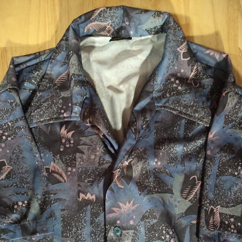 Vintage JCPenney Abstract Pattern Polyester Disco Shirt